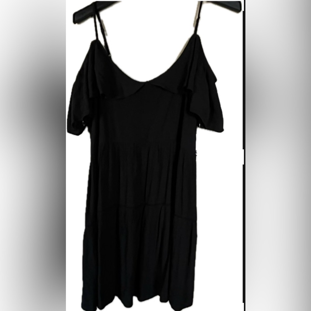 Black flutter sleeve dress with scoop neckline. New with tags. Women’s Size XL - Picture 5 of 8